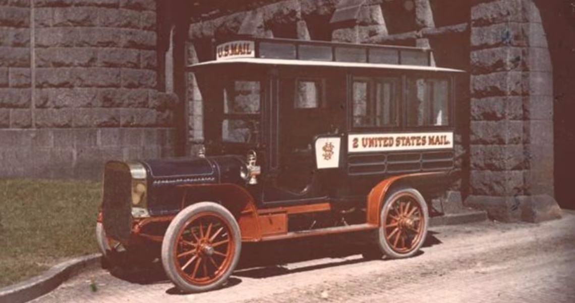 A Johnson Controls postal truck, from 1911